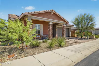 10517 S 181st Avenue, Goodyear, AZ 85338 - Photo 2