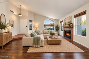 1948 E Morrow Dr, Phoenix, AZ 85024 - Photo 8