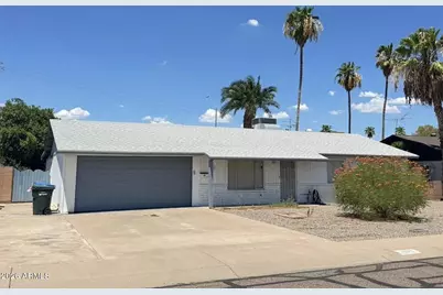 3410 E Shaw Butte Drive, Phoenix, AZ 85028 - Photo 1