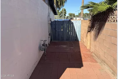 3410 E Shaw Butte Drive, Phoenix, AZ 85028 - Photo 16