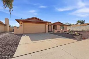 15622 N 29th Ave, Phoenix, AZ 85053 - Photo 2