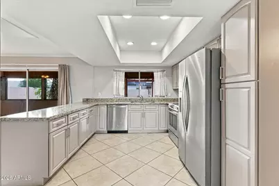 15622 N 29th Avenue, Phoenix, AZ 85053 - Photo 8