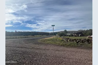 814 W Safari Drive, Eagar, AZ 85925 - Photo 12