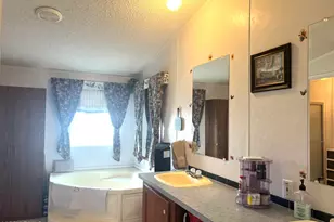 814 W Safari Dr, Eagar, AZ 85925 - Photo 16