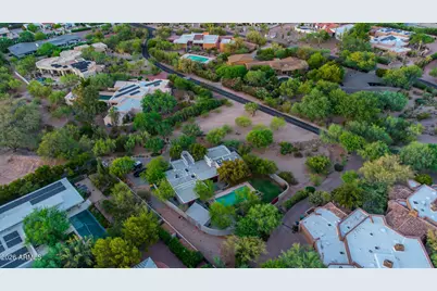 6318 N 52nd Place #11, Paradise Valley, AZ 85253 - Photo 8