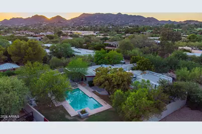 6318 N 52nd Place #11, Paradise Valley, AZ 85253 - Photo 6