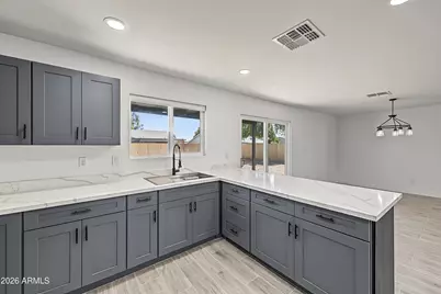 8847 W Weldon Avenue, Phoenix, AZ 85037 - Photo 14