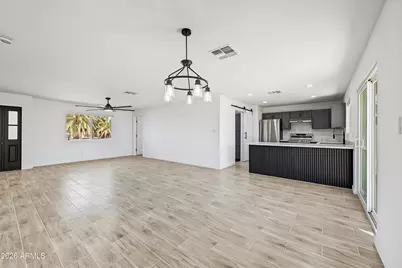 8847 W Weldon Avenue, Phoenix, AZ 85037 - Photo 10