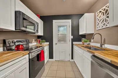 2401 N West Street #111, Flagstaff, AZ 86004 - Photo 1