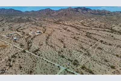 O N Deer Trl Lot C 5 Acres -- #-, Maricopa, AZ 85139 - Photo 8