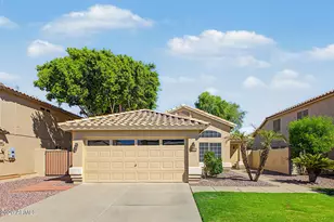 7454 W Louise Dr, Glendale, AZ 85310 - Photo 2