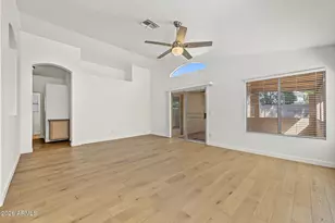 7454 W Louise Dr, Glendale, AZ 85310 - Photo 4