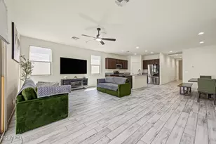 5724 W Encinas Ln, Phoenix, AZ 85043 - Photo 12