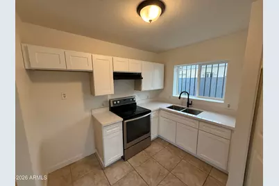 2325 E Roosevelt Street, Phoenix, AZ 85006 - Photo 2