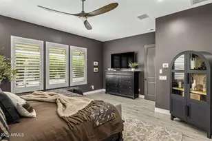 2933 E Daley Ln, Phoenix, AZ 85050 - Photo 22