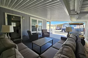 650 N Hawes Rd, Mesa, AZ 85207 - Photo 16