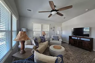 650 N Hawes Rd, Mesa, AZ 85207 - Photo 2