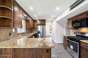 6731 E Hubbell St, Scottsdale, AZ 85257 - Photo 8