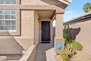 1392 E Binner Dr, Chandler, AZ 85225 - Photo 4