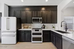 34410 N Mirandesa Dr, San Tan Valley, AZ 85143 - Photo 4