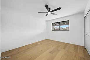8008 E Whitton Ave, Scottsdale, AZ 85251 - Photo 12