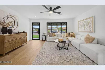 8008 E Whitton Avenue, Scottsdale, AZ 85251 - Photo 4