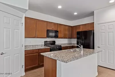8251 E Inverness Avenue, Mesa, AZ 85209 - Photo 8