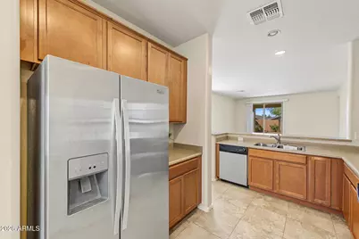 26096 W Sequoia Drive, Buckeye, AZ 85396 - Photo 6