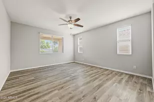 22663 N 121st Dr, Sun City, AZ 85373 - Photo 16