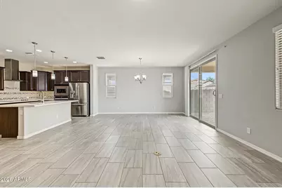 22663 N 121st Drive, Sun City, AZ 85373 - Photo 8
