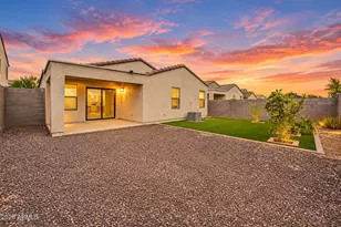 12645 W Palmaire Ave, Glendale, AZ 85307 - Photo 34