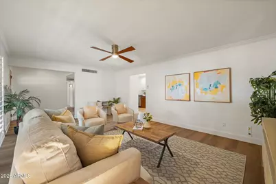 1637 E Sierra Vista Drive, Phoenix, AZ 85016 - Photo 6