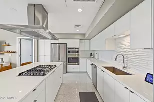 200 W Portland St, Phoenix, AZ 85003 - Photo 8