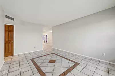 10014 N 87th Lane, Peoria, AZ 85345 - Photo 4
