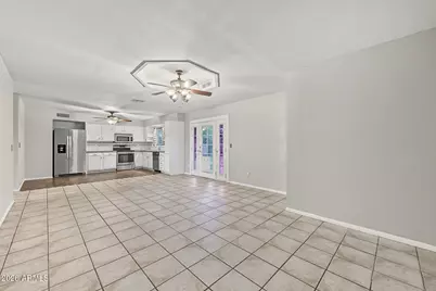 10014 N 87th Lane, Peoria, AZ 85345 - Photo 10
