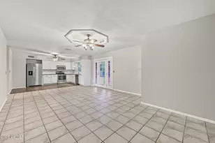 10014 N 87th Ln, Peoria, AZ 85345 - Photo 10