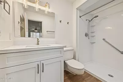 10031 W Hutton Drive, Sun City, AZ 85351 - Photo 18
