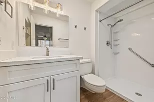 10031 W Hutton Dr, Sun City, AZ 85351 - Photo 18