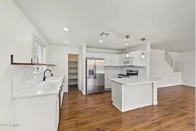 18280 W Elm Street, Surprise, AZ 85388 - Photo 16