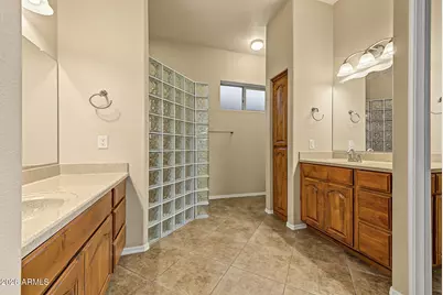 2750 S Beachwood Circle, Mesa, AZ 85209 - Photo 18
