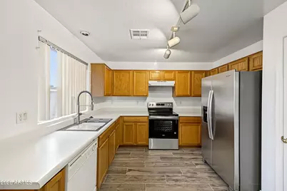 22040 W Yavapai Street, Buckeye, AZ 85326 - Photo 8