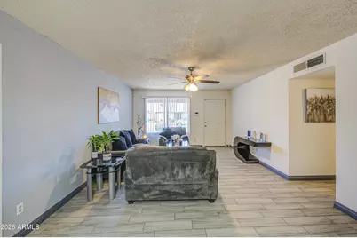 4230 W Kaler Drive, Phoenix, AZ 85051 - Photo 4