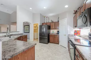 2385 E Fiesta Dr, Casa Grande, AZ 85194 - Photo 14