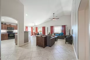 2385 E Fiesta Dr, Casa Grande, AZ 85194 - Photo 8