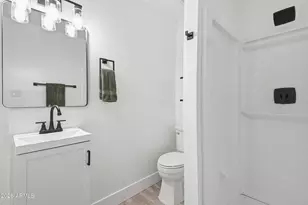 513 W 1st St, Mesa, AZ 85201 - Photo 14