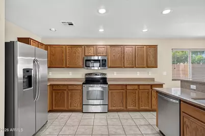 15410 N 169th Lane, Surprise, AZ 85388 - Photo 4