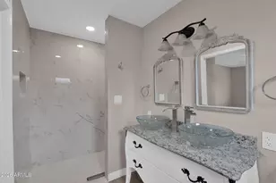 2021 E 10th St, Tempe, AZ 85281 - Photo 16
