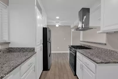 2021 E 10th Street, Tempe, AZ 85281 - Photo 8
