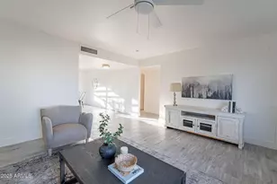 4731 N 26th Ln, Phoenix, AZ 85017 - Photo 10
