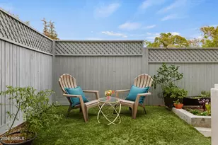 1626 Santa Barbara St, Santa Barbara, CA 00000 - Photo 16
